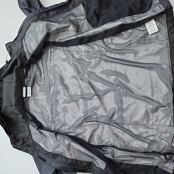 Columbia Women’s Black Arcadi II Hooded Waterproof Rain Jacket Mesh Lined Size S - Picture 11 of 16